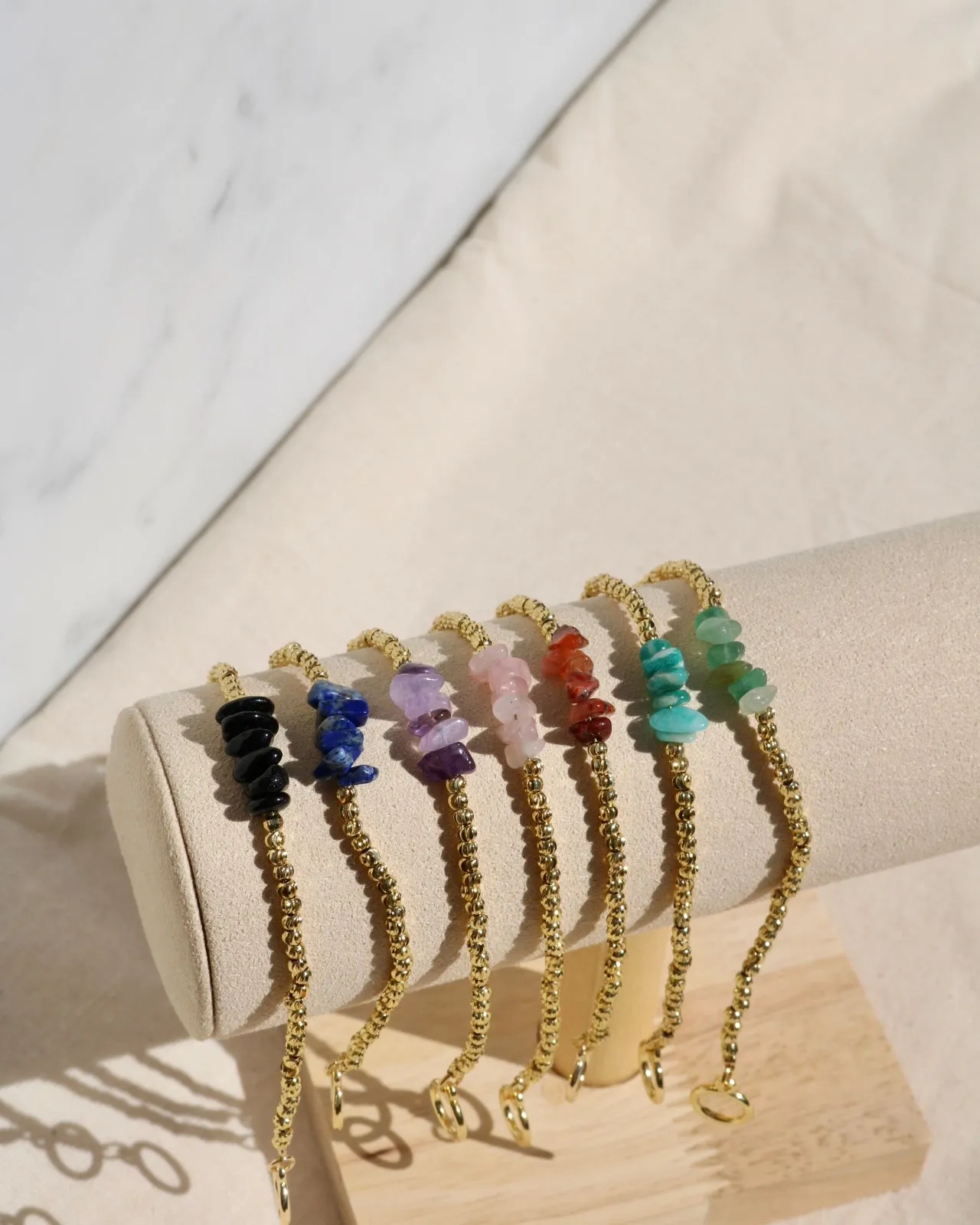 AMAZONITE BEADED BRACELET IN 18K GOLD