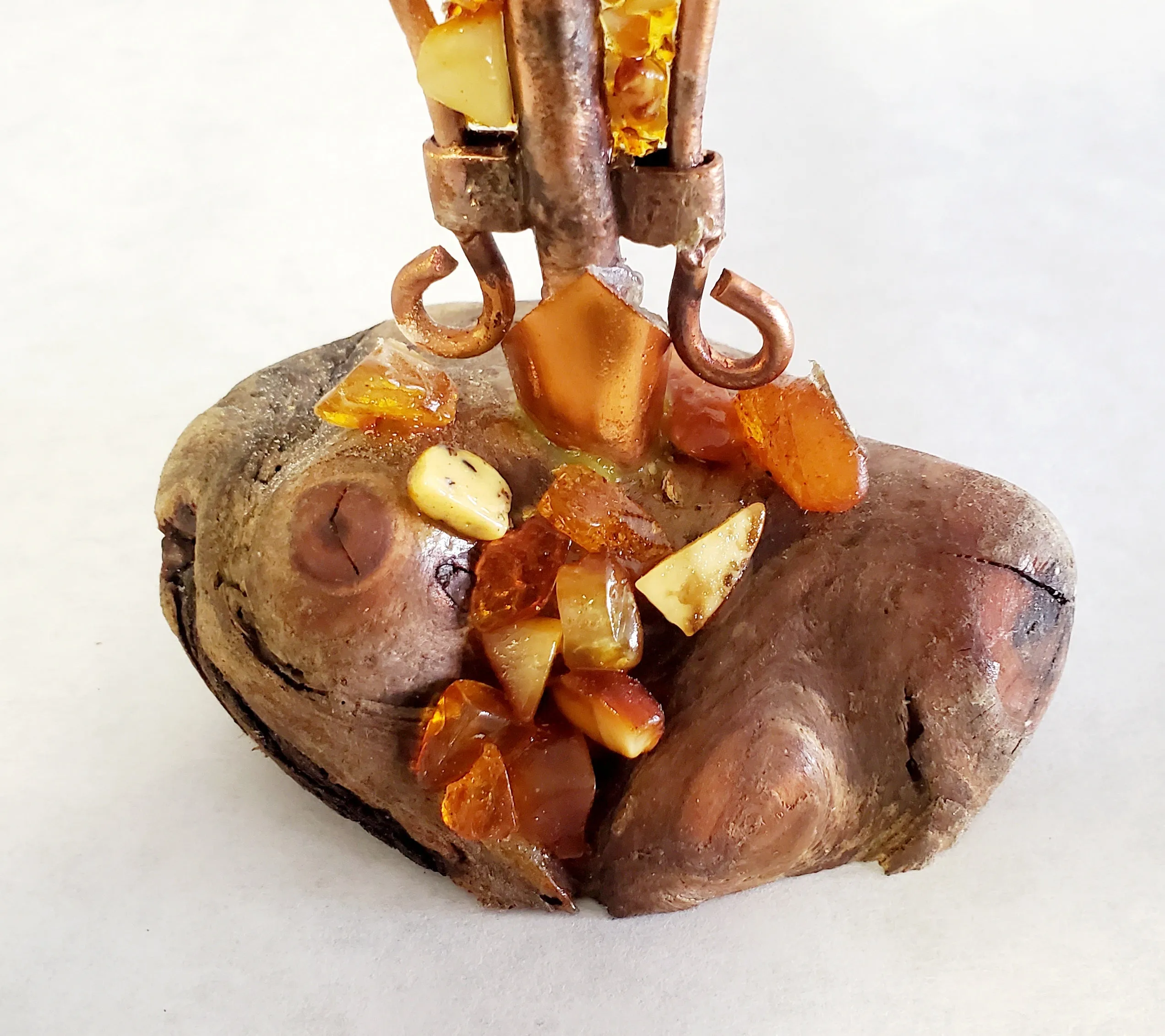 Amber and Copper Standing Cross (3148)