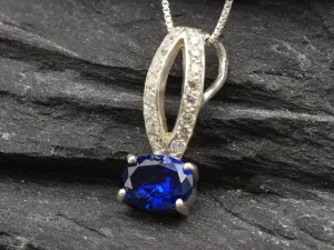 Blue Sapphire Pendant - Vintage Oval Necklace - Classy Drop Necklace