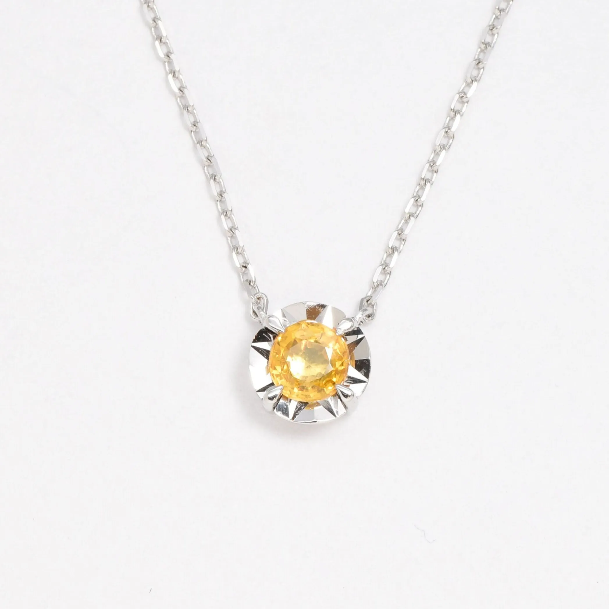 Certified Yellow Sapphire Necklace – Solid 18k Gold – Flower Sapphire Necklace