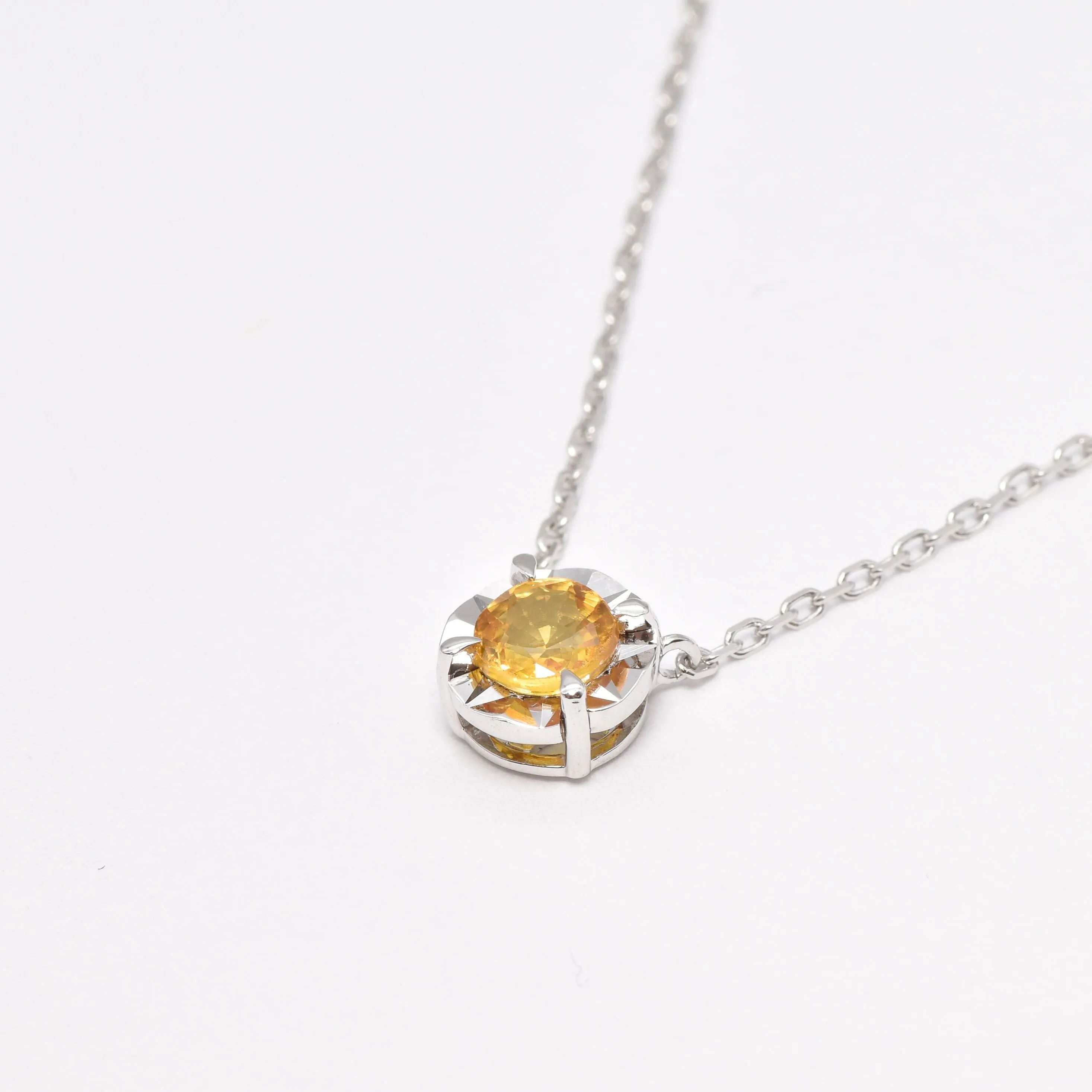 Certified Yellow Sapphire Necklace – Solid 18k Gold – Flower Sapphire Necklace