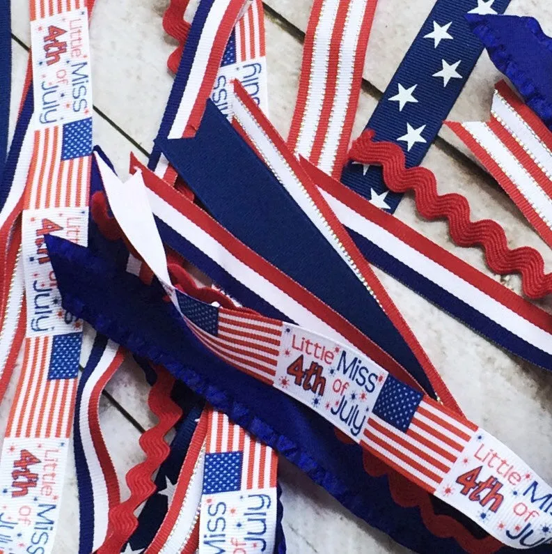 Girls Patriotic Ponytail Streamers I The Enchanted Magnolia
