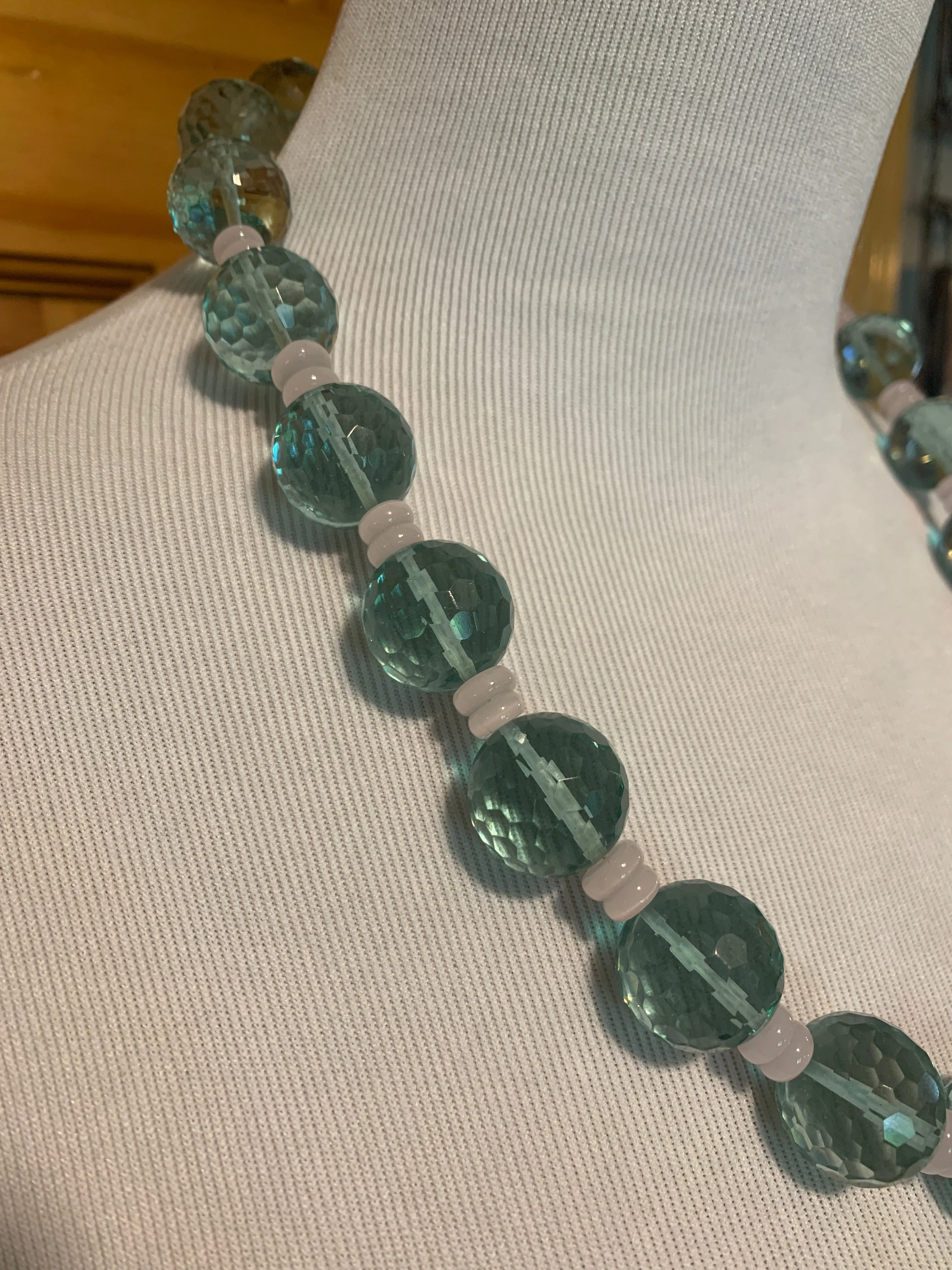 Green crystal necklace