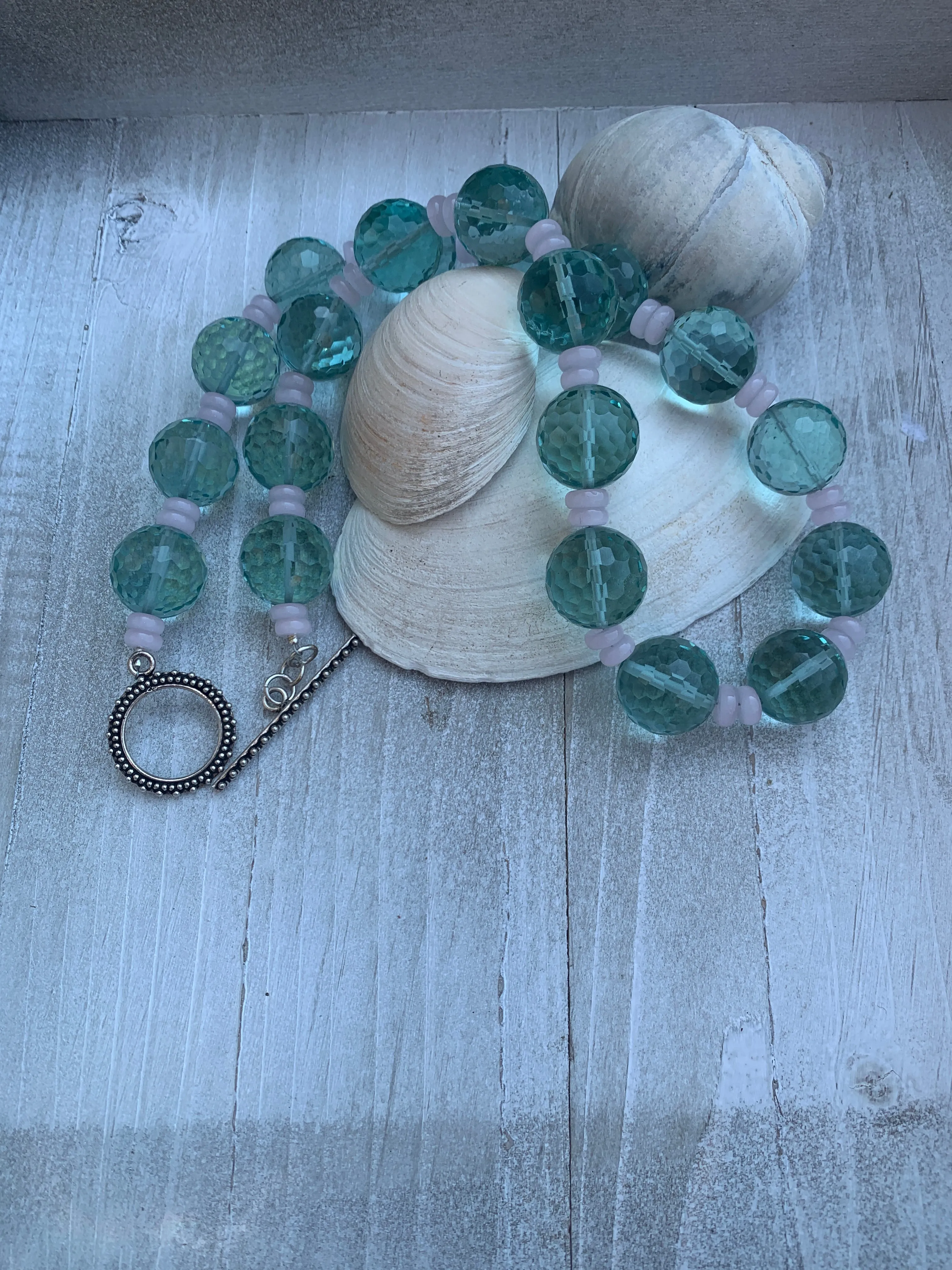 Green crystal necklace