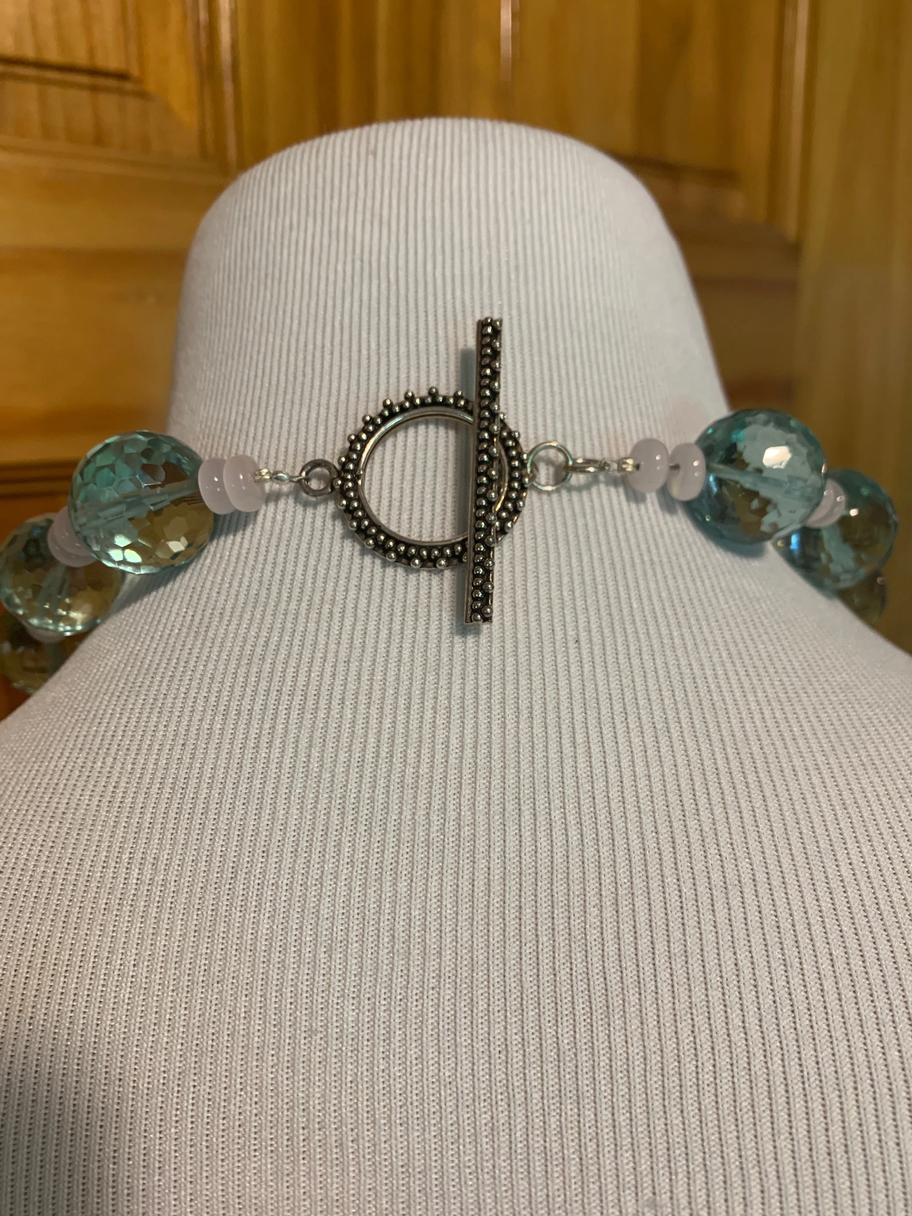 Green crystal necklace