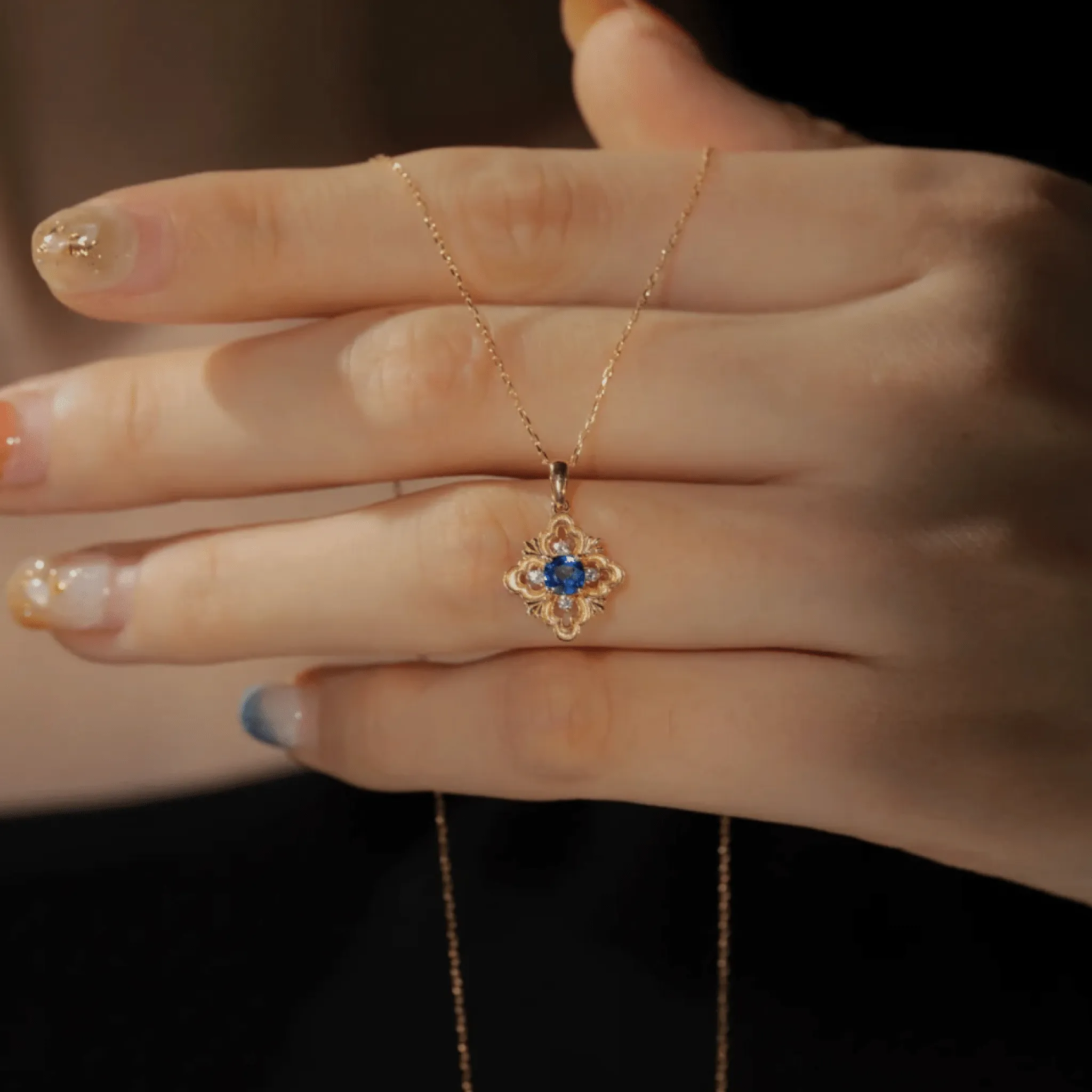 Sapphire Fleur Necklace (Solid Silver)