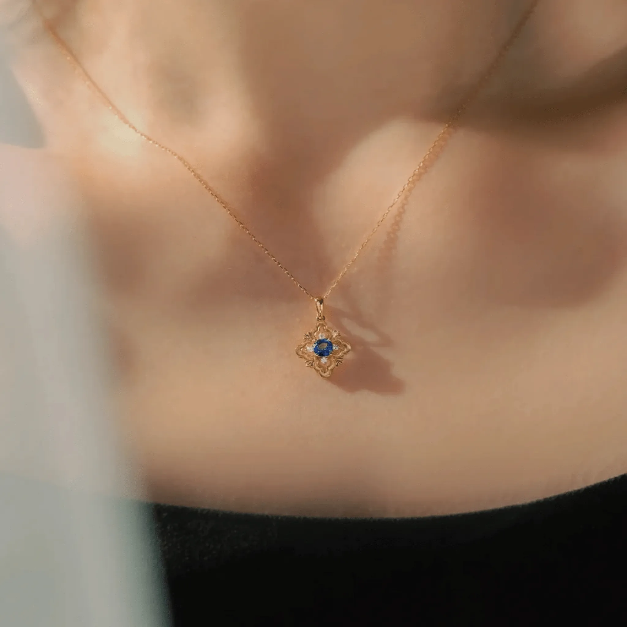 Sapphire Fleur Necklace (Solid Silver)