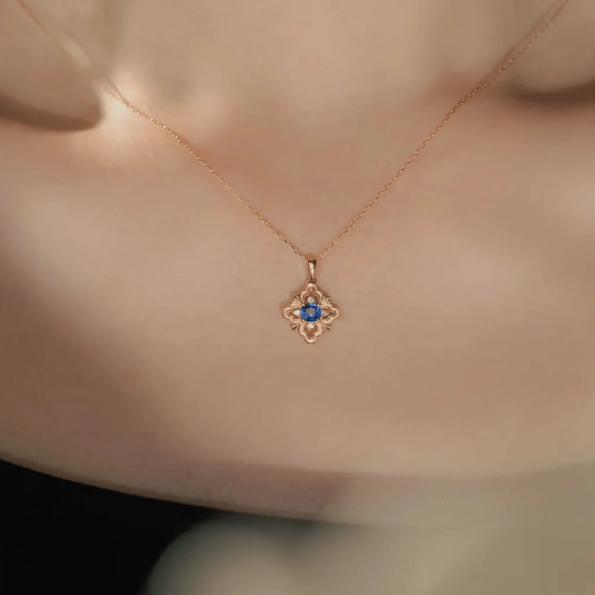 Sapphire Fleur Necklace (Solid Silver)